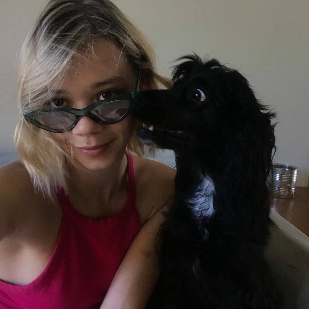 Meet your Posher, Emily